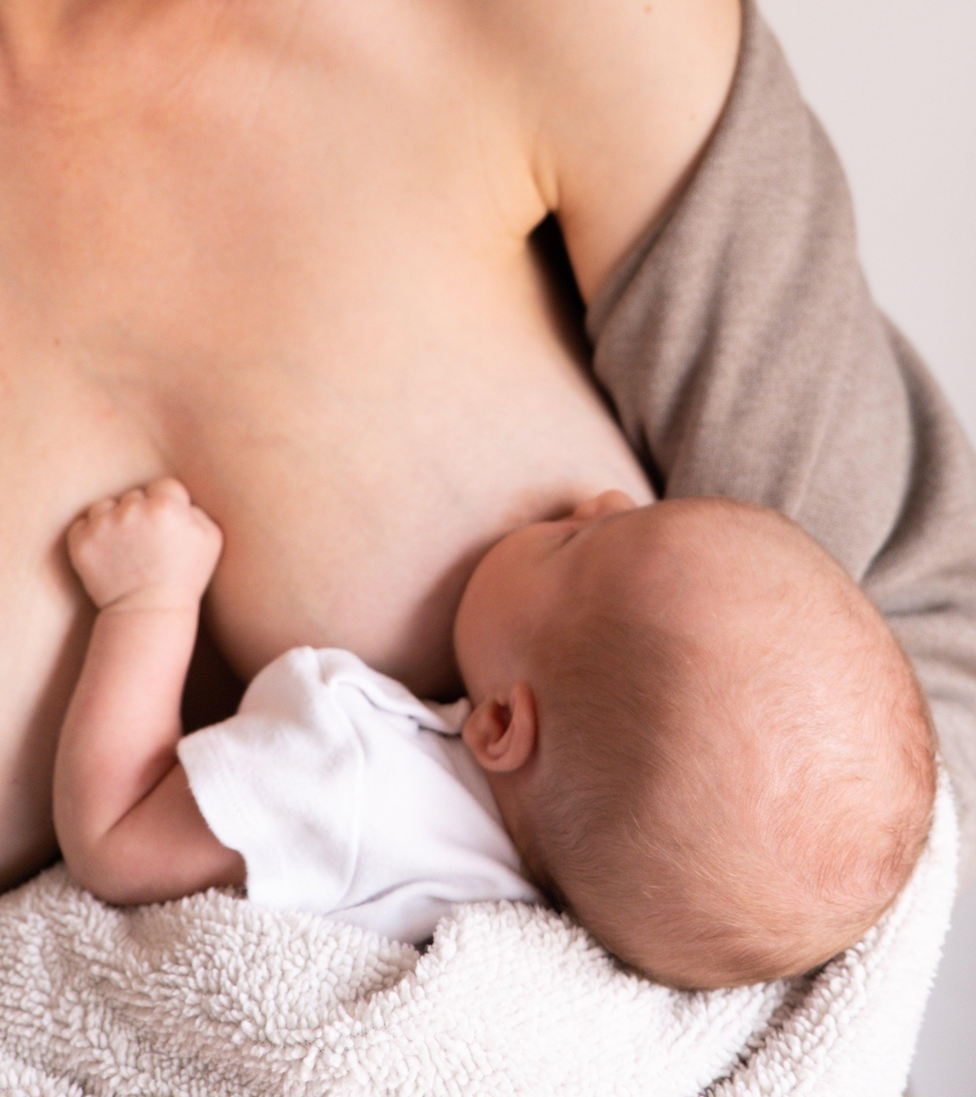 Mastitis: The Breastfeeding Nightmare No One Warned You About - The Sabi