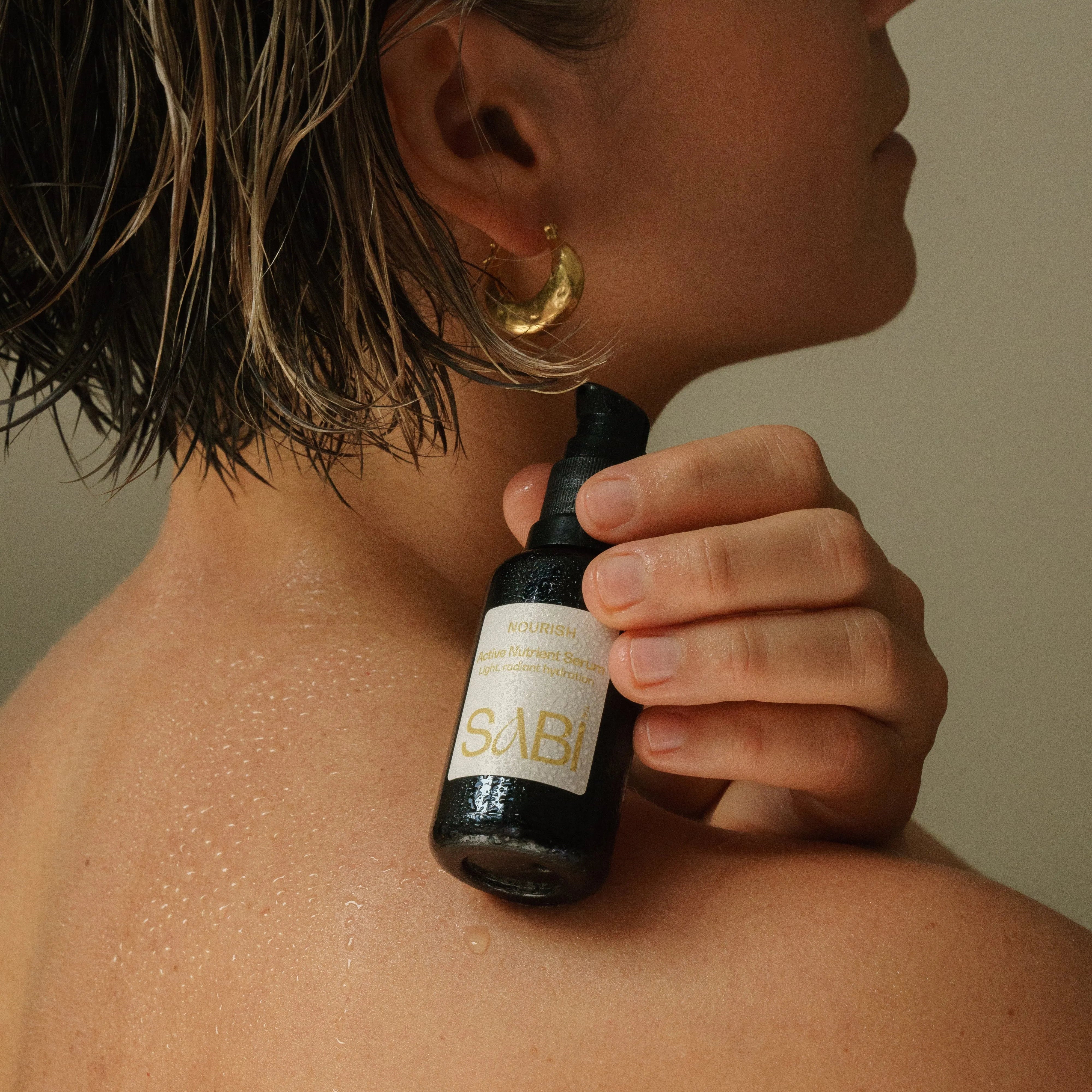 Hyaluronic Acid for Acne-Prone Skin: Top 3 Myths and Facts