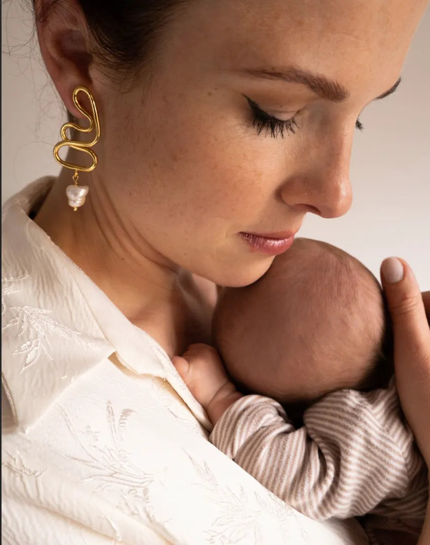 Thoughtful Gifts to Make Breastfeeding Mums’ Journey Easier