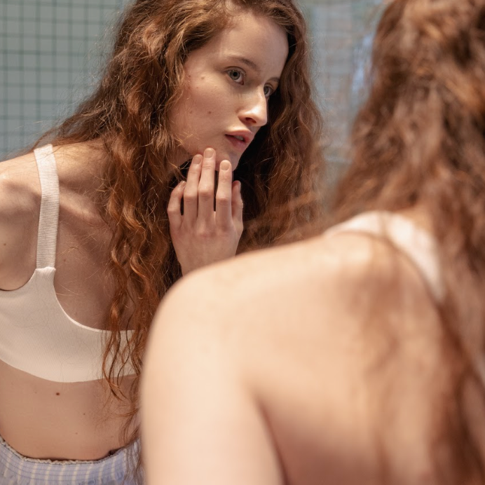 Inflammation vs. Irritation: Why Most Products Miss the Mark (And How Prebiotic Serums Differ)