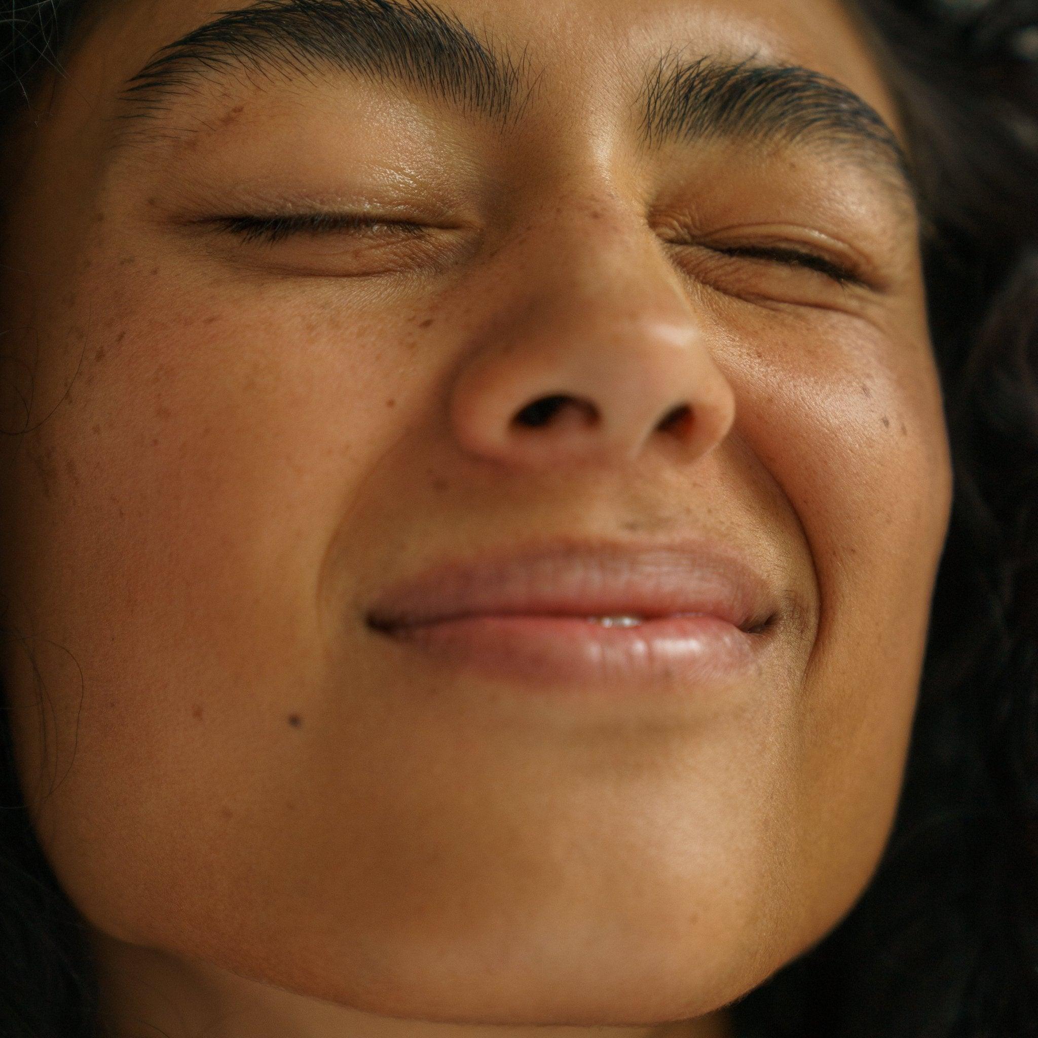 Decoding Hormonal Messages Behind Oily Skin and Breakouts - The Sabi